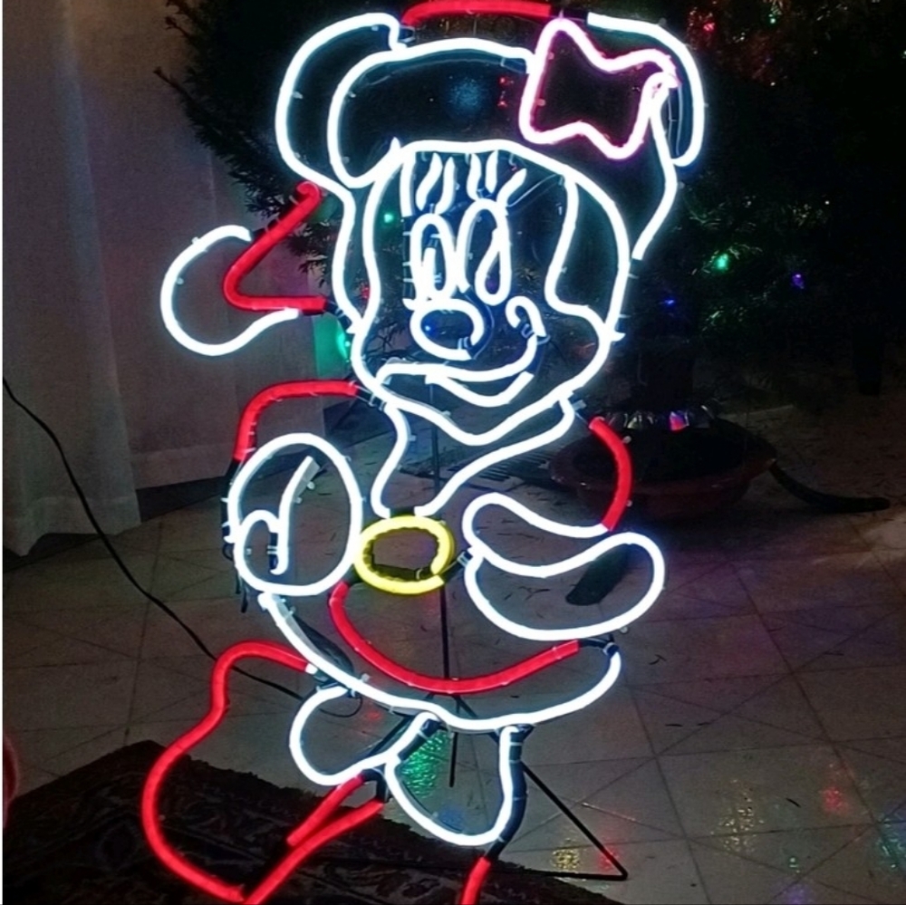 Disney Magic Holiday LightGlo LED Lighted Mrs Clause Minnie Mouse Sign 29" Tall
